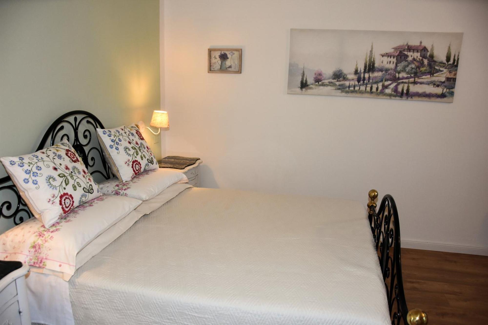 Guest House La Carolina Tigliole Exterior foto